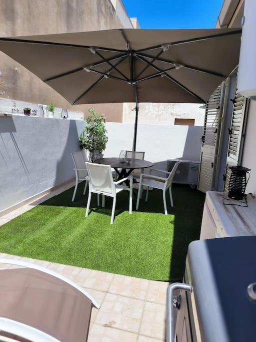Blu Mare Apartment Avola Bagian luar foto
